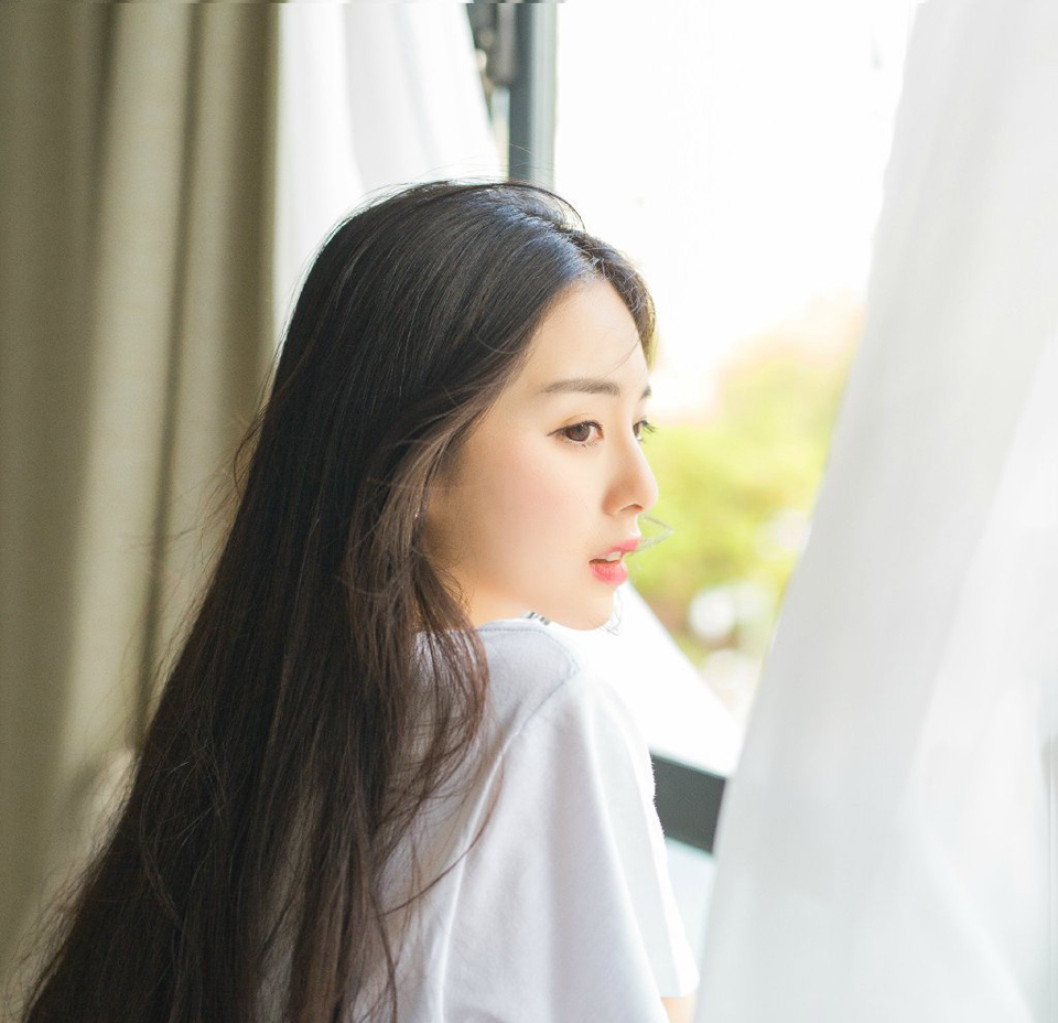 “但确实难受。”小乔摇了摇头，有些委屈。